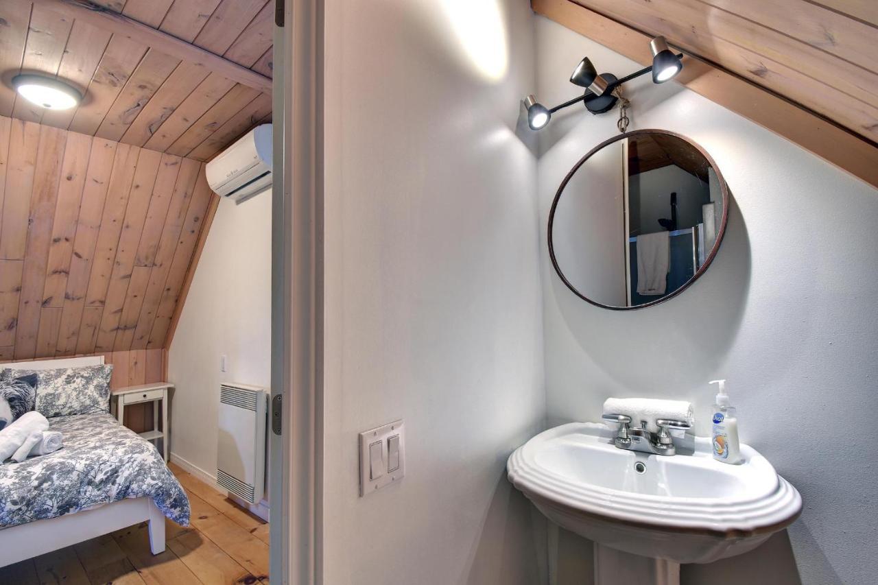 The Golf & Mountain View Retreat By Instant Suites Mont-Tremblant Exteriér fotografie